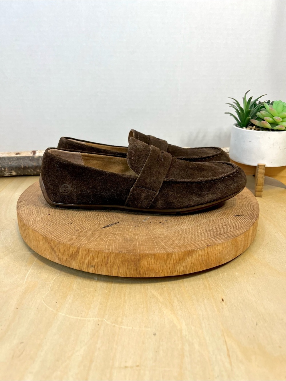 NWOB Børn Kheld Brown Suede Driving Loafers Size 6
